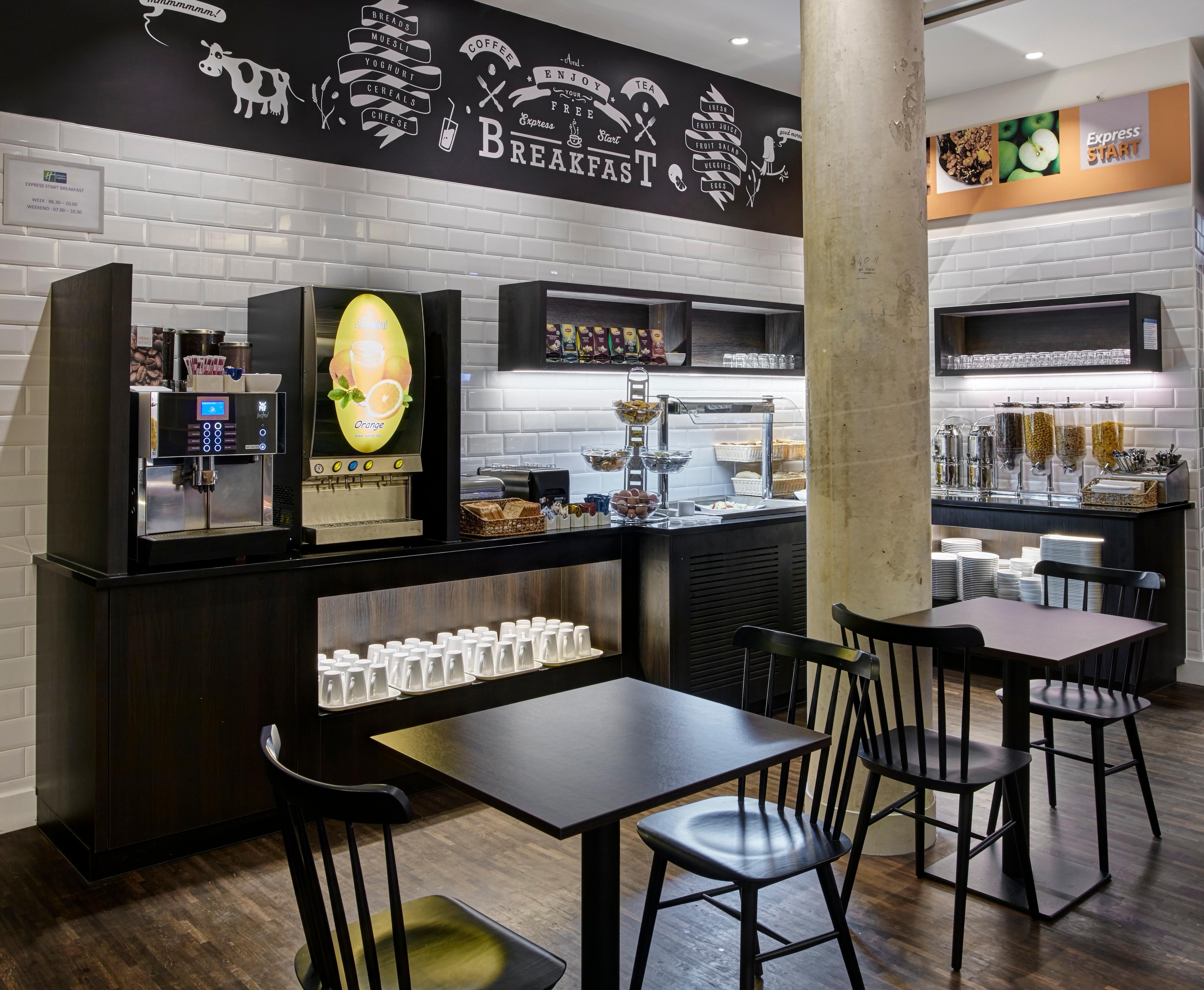 Holiday Inn Express Mechelen City Centre By Ihg Exterior photo