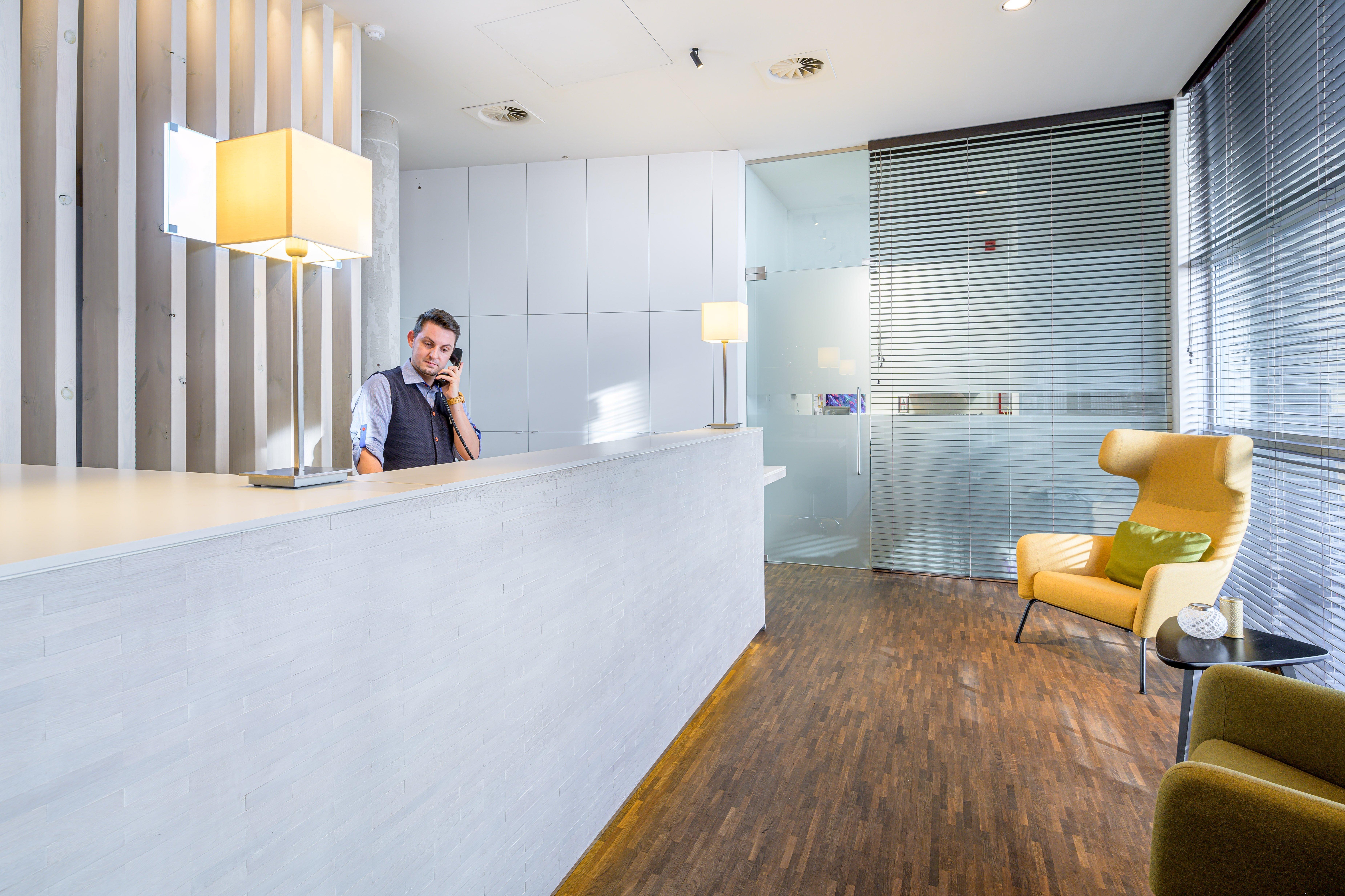 Holiday Inn Express Mechelen City Centre By Ihg Exterior photo