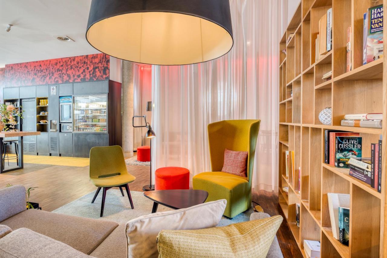 Holiday Inn Express Mechelen City Centre By Ihg Exterior photo